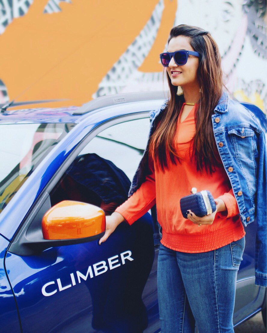 Guiltybytes's tweet photo. Love how @renaultindia's #KwidCLIMBER helps me put together looks in hot colour combo orange & blue at all times. #LiveForMoreStyle https://t.co/qgmczNDiu9