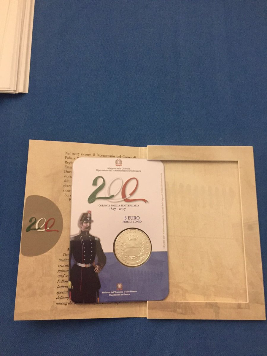 FerriCosimo's tweet photo. Alla #scuola di formazione del personale di #poliziapenitenziaria #Falcone di #Roma x festeggiare bicentenario #corpodipoliziapenitenziaria https://t.co/Hj1EgGDMJu
