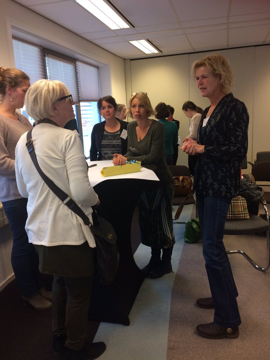 Kijkwatkan's tweet photo. 1e interactieve workshop Kijk wat kan! Geïntegreerd onderwijsaanbod en werkwijze vanuit Zorg en Onderwijs samen  #EMBcongres @KonVisio https://t.co/sW601XjwgG