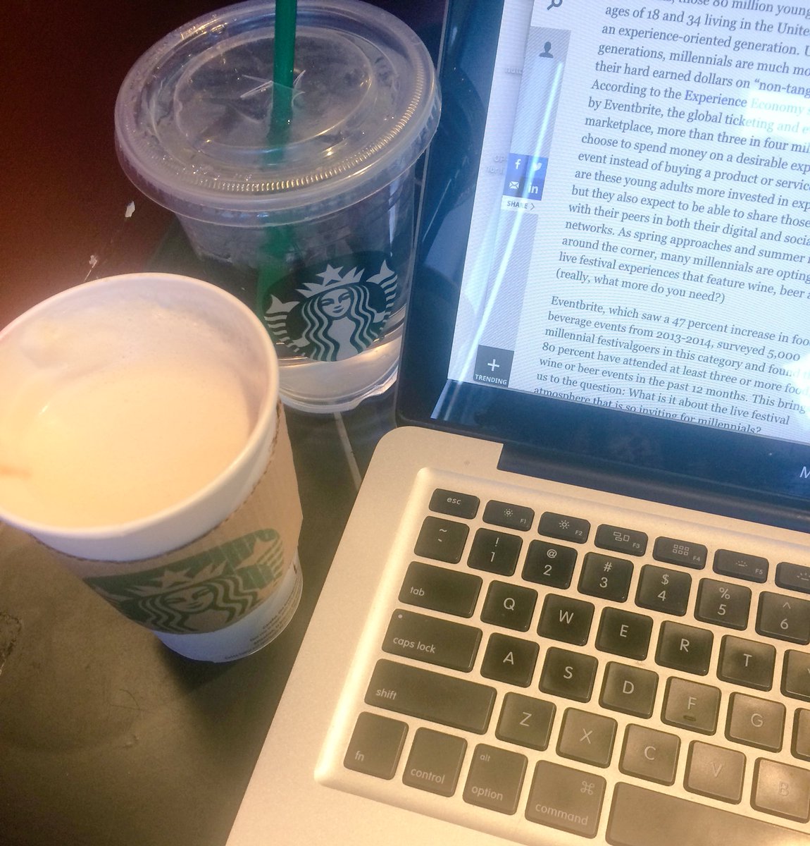 ComplKtd's tweet photo. @StarbucksCanada thanks for the pick me up and smile this morning. Most friendly baristas found at Simcoe&amp;Queen West location! https://t.co/pBTkRV5zPo