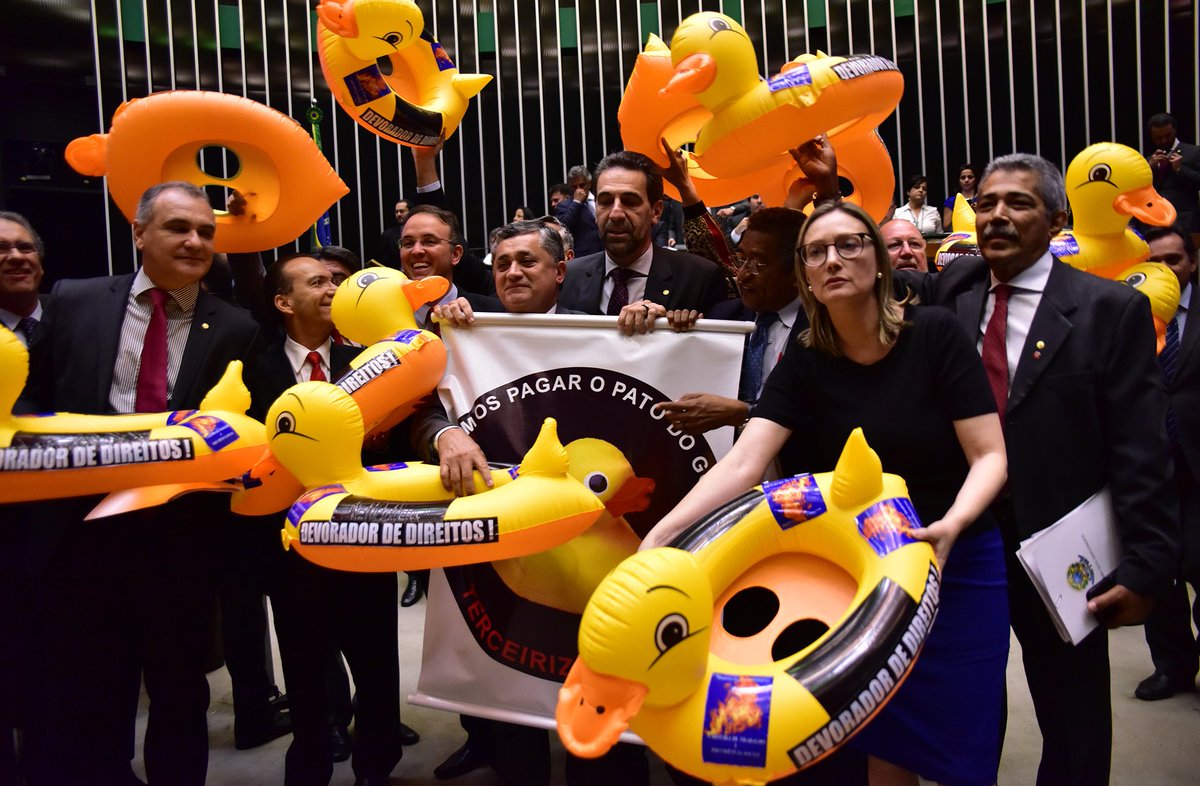 tass_assuncao's tweet photo. Placar da terceirização mostra que não será fácil aprovar reforma da Previdência https://t.co/Bn7asYfJ8O https://t.co/ne4nSGODYH