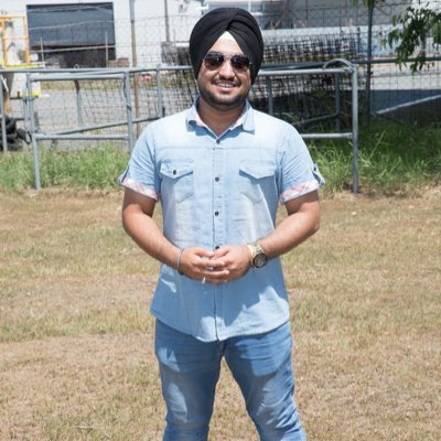 Preetsiyaan's tweet photo. #NewProfilePic https://t.co/oBAoCbW1Jk