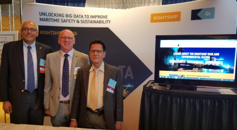 RightShip_'s tweet photo. RightShip team at @CMAShipping showcasing #RightShipQi & predictive vetting for greater #maritime insight @Warwick_Norman #CMAShipping2017 https://t.co/9k4l7ACKta