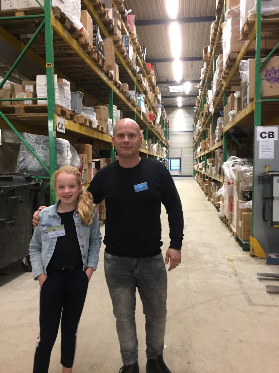 Medewerkers <a href="/fonq/">fonQ</a> ontzettend bedankt voor jullie inspiratie &amp; medewerking afgelopen maandag! #economische #zaken #ecommerce #schoolwebwinkel