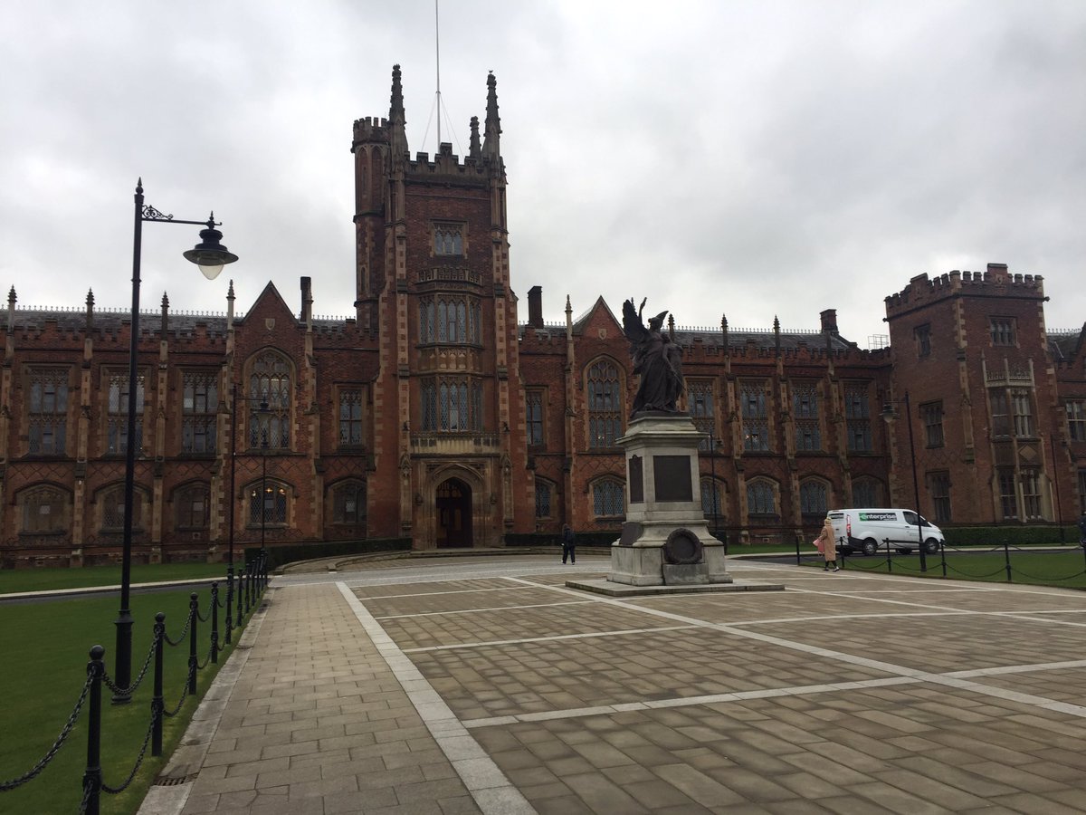 heather_yw's tweet photo. Just setting up at @QueensUBelfast for our #Thinkspiration session. Great to have Lizzy from @BelfastHills here too π #TheEnvironmentNow https://t.co/OoKYuAtckp