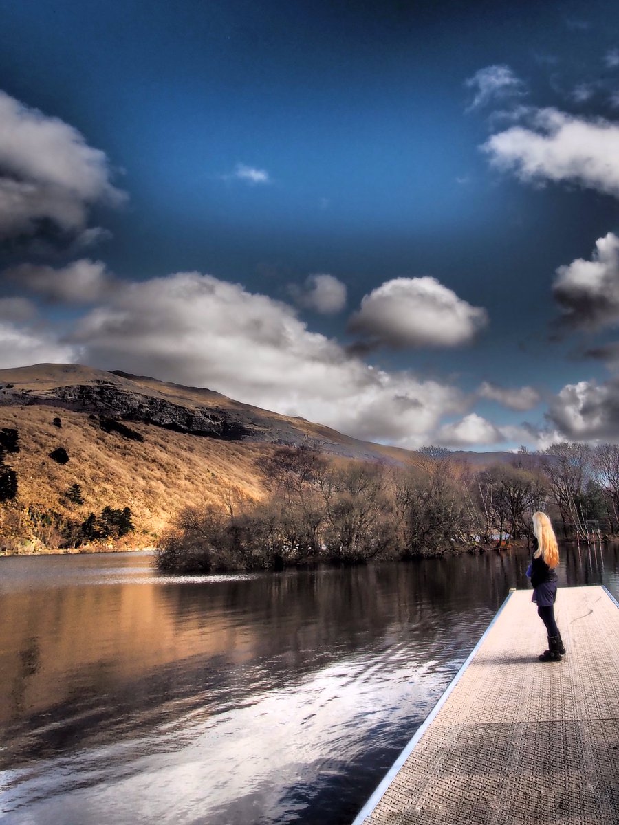 ItsYourWales's tweet photo. Perfect place for reflection! This from Mel with calm waters at Llanberis courtesy @melcgarside #welshtranquility https://t.co/SsqGFxLcjF