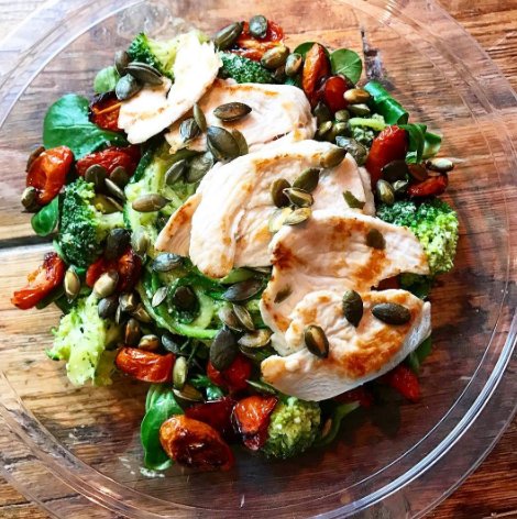 NyokeeItalian's tweet image. Fancy a #tasty treat that won&apos;t affect your #diet? Then why not try our #protein plus salad? The ultimate in #healthy #food!