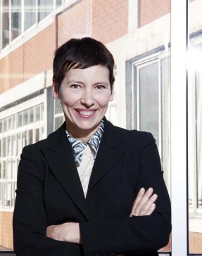 L'<a href="/Academie__Archi/">AcademieArchitecture</a> demande «audace, vision et ambition» aux candidats à l’Élysée #teamarchi @ArchiMGautrand  lemoniteur.fr/article/l-acad…