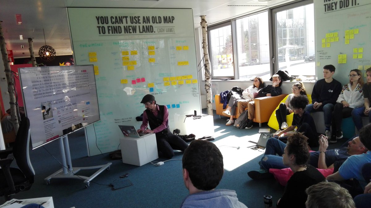 artdelm's tweet photo. @manhack est de retour pour son "journalism hacking" hebdomadaire au #labdavanac https://t.co/tvIVeg2jMx