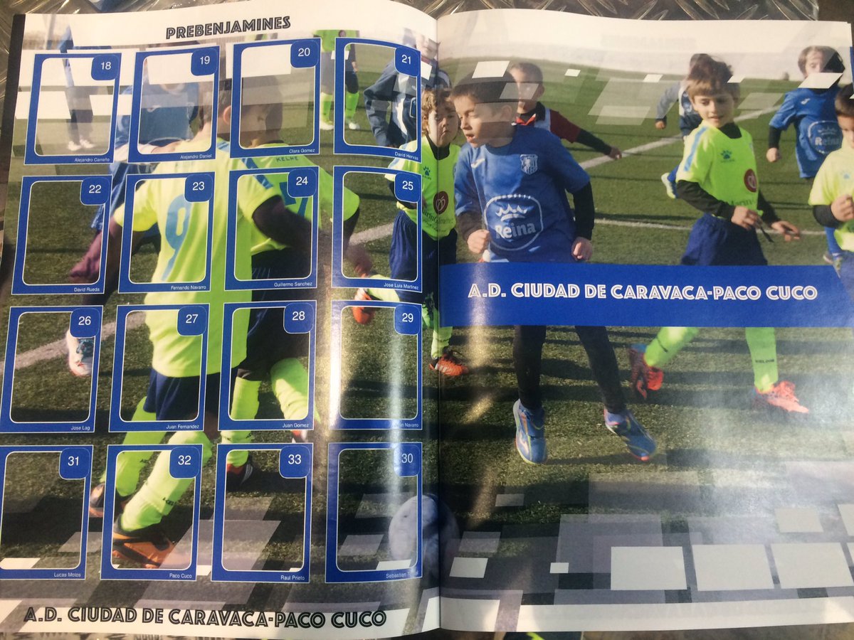 ciudaddecaravac's tweet photo. Recuerdos inolvidables, álbum de fotos de nuestra escuela. https://t.co/pbZbqjLcAE