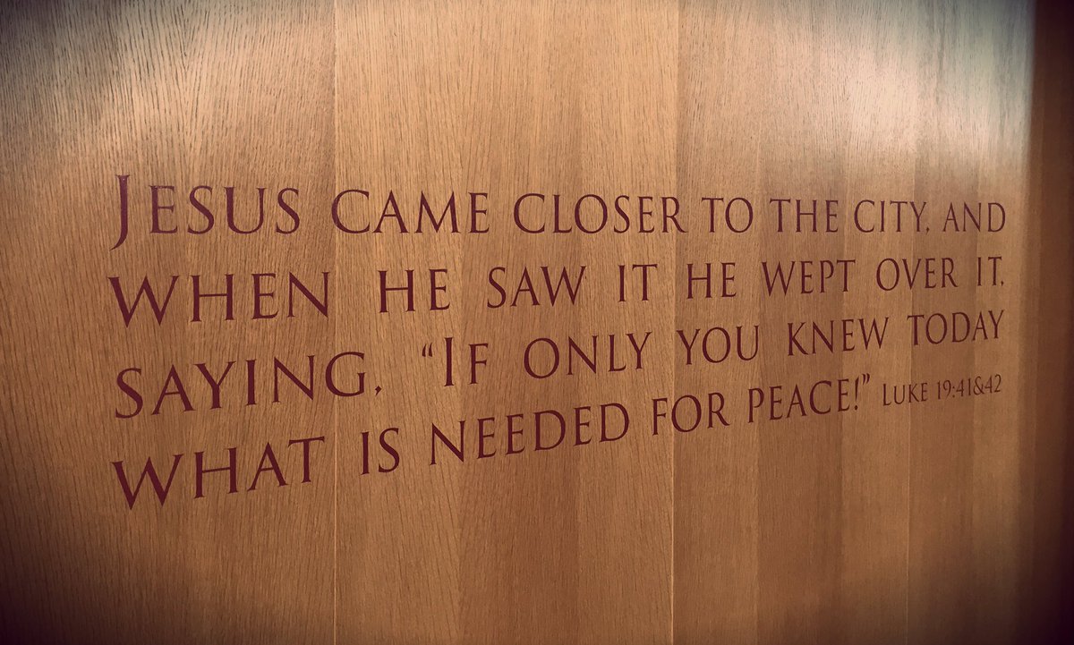 MCHW's tweet photo. Our Chapel is now open for those wishing to pray &amp; reflect. Please use the main doors at the front of the building. #PrayForLondon https://t.co/aPRYqtjNzo