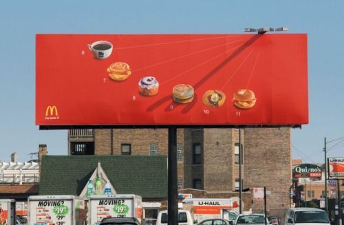 creapills's tweet photo. Quand @McDonalds joue avec le soleil pour vous vendre ses produits ☀️ https://t.co/frGdRrLj1Z