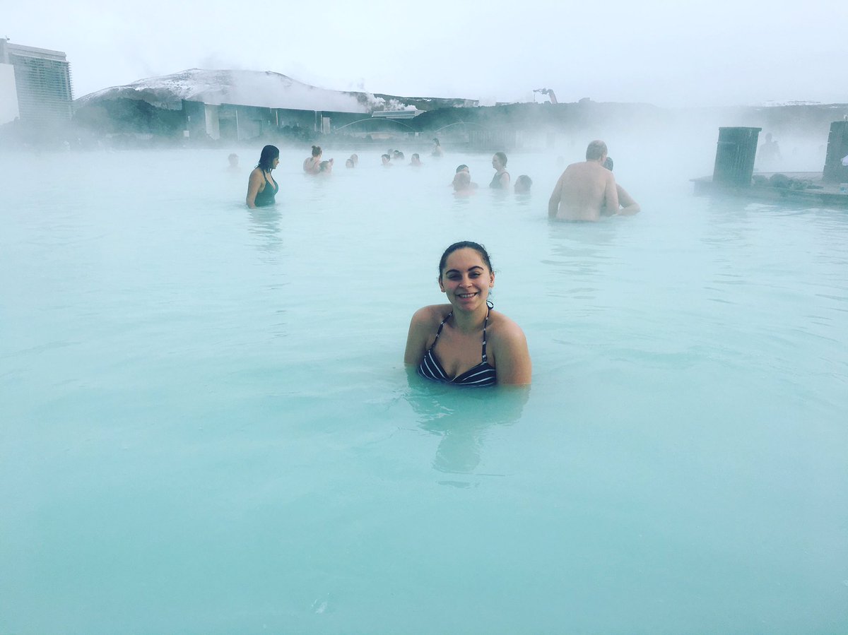 rubyalicex's tweet image. Best week of my life💍❄️❤️