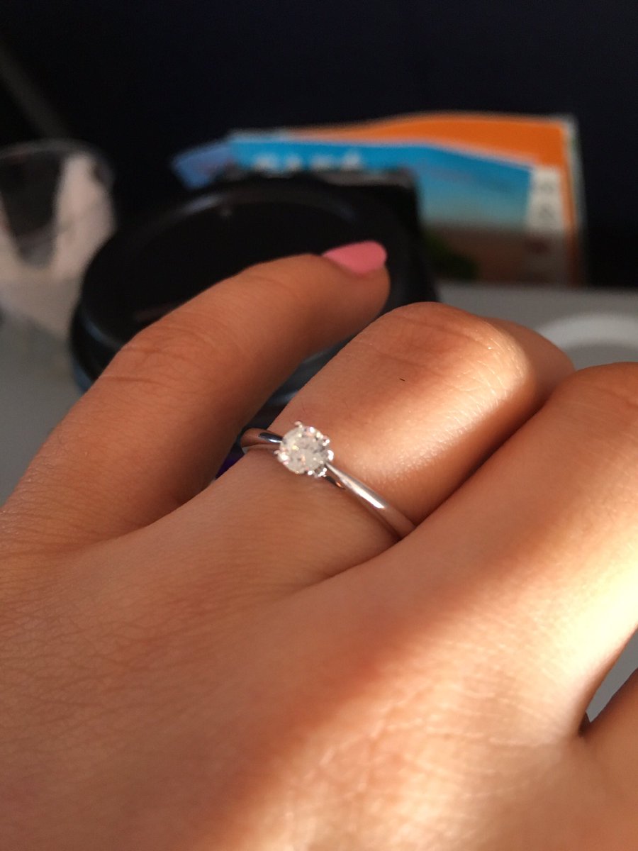 rubyalicex's tweet image. Best week of my life💍❄️❤️