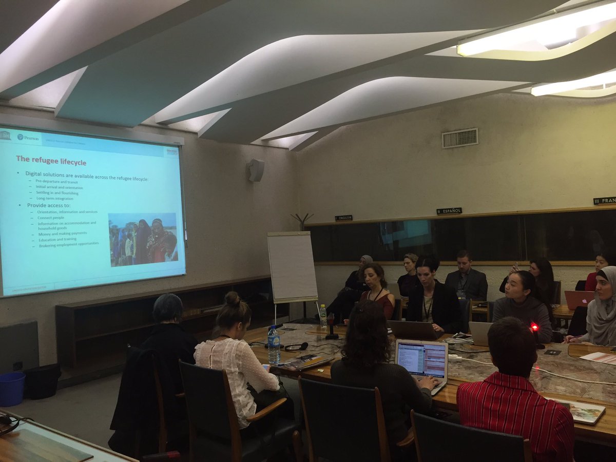 UNESCOICTs's tweet image. Low #literacy is the second biggest barrier to connectivity for refugees bit.ly/2m6abDe #MLW2017 @rewritinglives @pearson