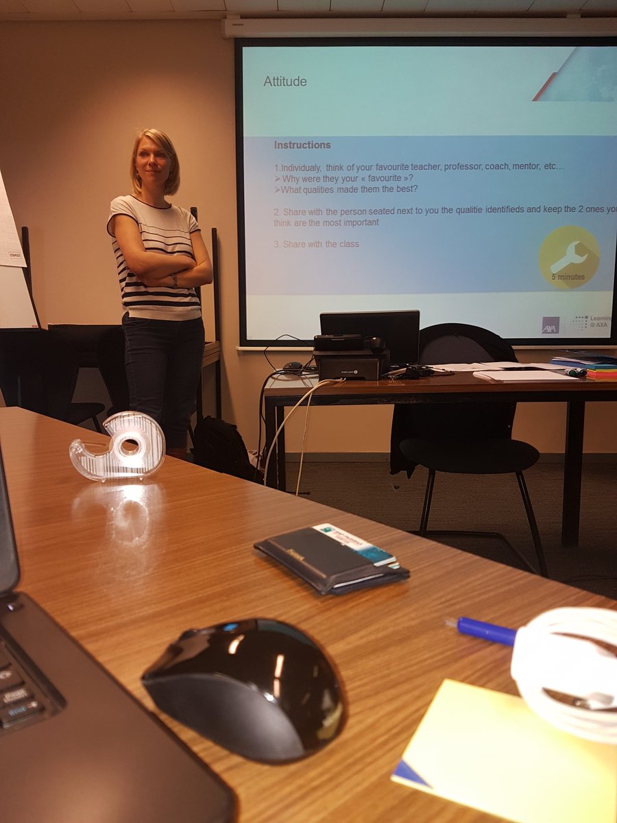 #reversementoring program training @AXAinBelgium interesting discussion about Attitude #axa #digital