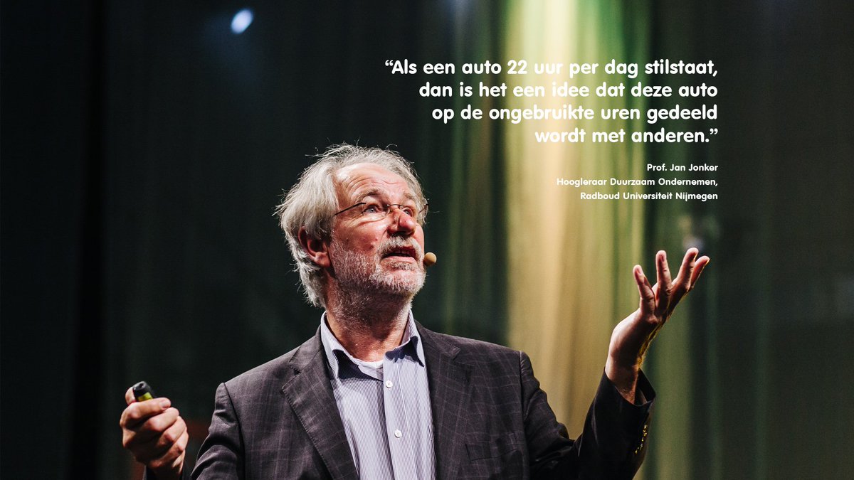MoonenPackaging's tweet photo. Jan Jonker, hoogleraar #duurzaam ondernemen. Maar vooral een inspirerend spreker tijdens #brainpack 2015. https://t.co/UMQB1tUPbc
