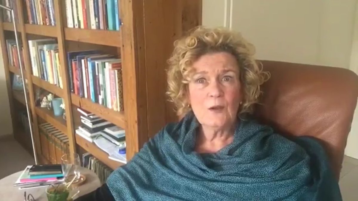 Bedankt alle lieve mensen die mij geholpen hebben ❤                                                        youtube.com/embed/uUlKCpD7…