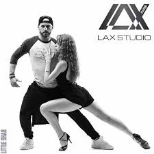 Ramènes ta fraise, ce soir 19h au <a href="/LAX_STUDIO/">LAX STUDIO</a> pour le cours techniques de perfectionnement #Bachata. #seeyouthere