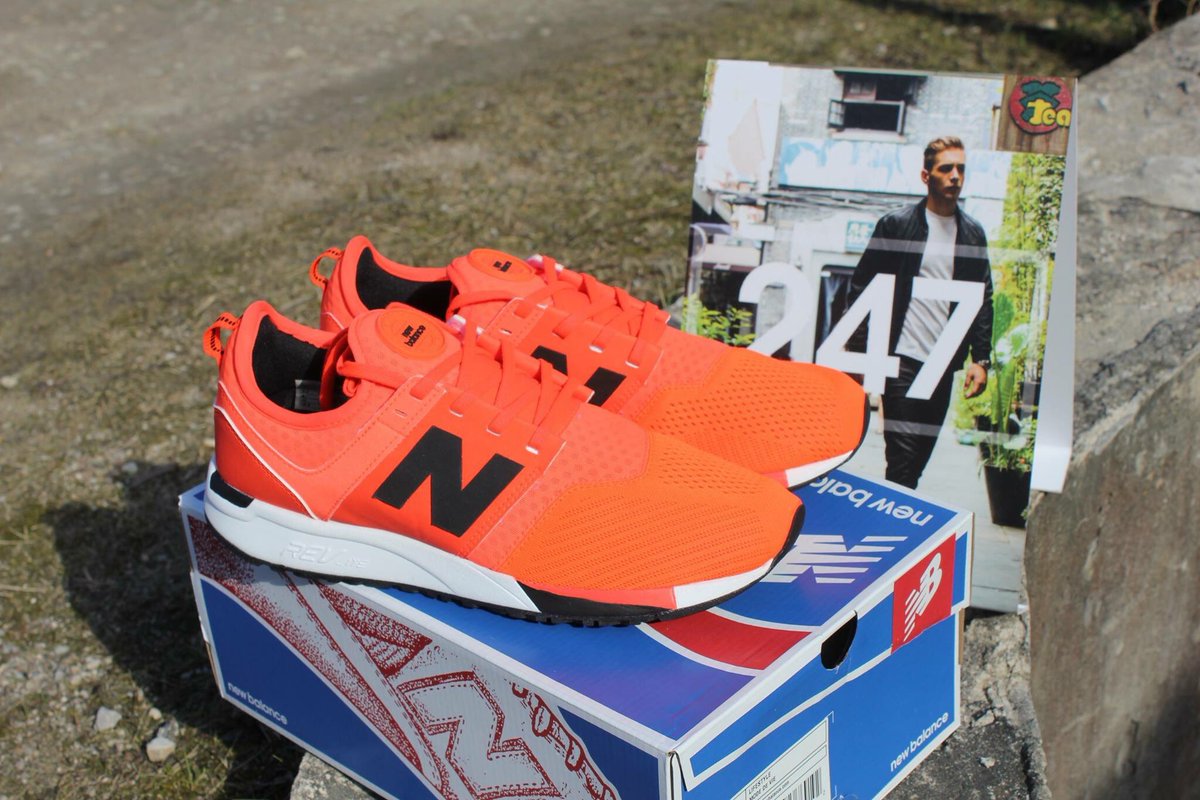 Pricekillers's tweet photo. Ar šīm NEW BALANCE Tu noteikti tiksi pamanīts! New Balance MRL247OR vīriešu apavi SS17 - https://t.co/C0a0XAjP1k https://t.co/zKmS0lJYVA