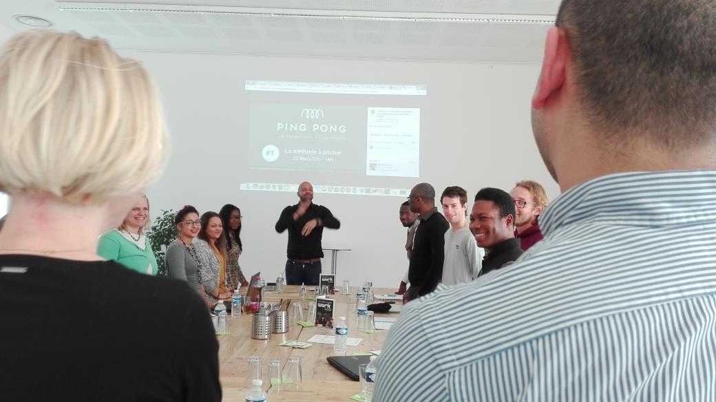 TahaarMorgane's tweet image. Aujourd'hui, formation sur la prise de parole en public avec @kwasi chez @WorketCo  #wayta