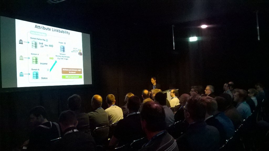 JFLemmens's tweet photo. Full house for Data Archipelago @SmalsResearch @KristofVerslype  #Bigdata #Privacy #crypto #identity #InfosecBE https://t.co/l0AMQbr9RS