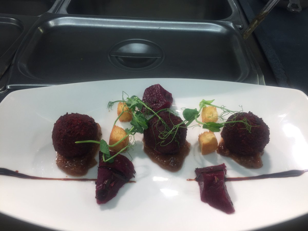 Gavin Ramejkis tweet media