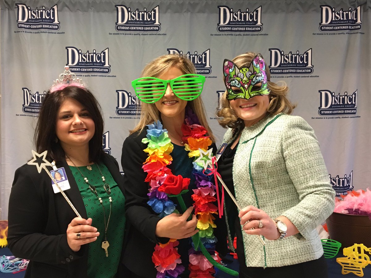 hsmbulldogs's tweet photo. Follow us today as we welcome schools from around the state to HSM for the ABC Spring Site Meeting! #loveSCschools #ABCatHSM @infopublicd1 https://t.co/jindmxNjdX