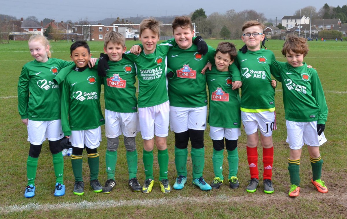 WellfieldFC's tweet photo. More pics... https://t.co/Ud2nh91pqq