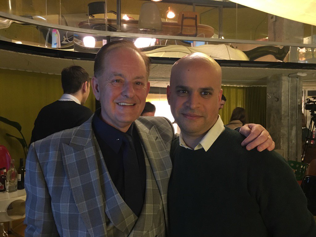 rayverma's tweet photo. Me & the godfather of @heaven17bef & @humanleagueHQ, the #music #legend Mr @martynware, at @dittotv. 5 yrs on. #H17 https://t.co/Dl1jFiLGxr
