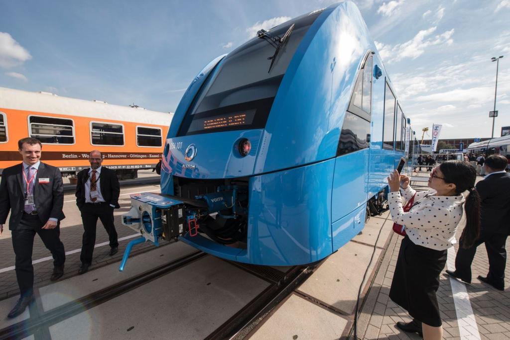 Singularitybook's tweet photo. Germany unveils zero-emissions train that only emits water steam via /r/Futurology https://t.co/XtcUInfCgE https://t.co/JKMAszJpSJ