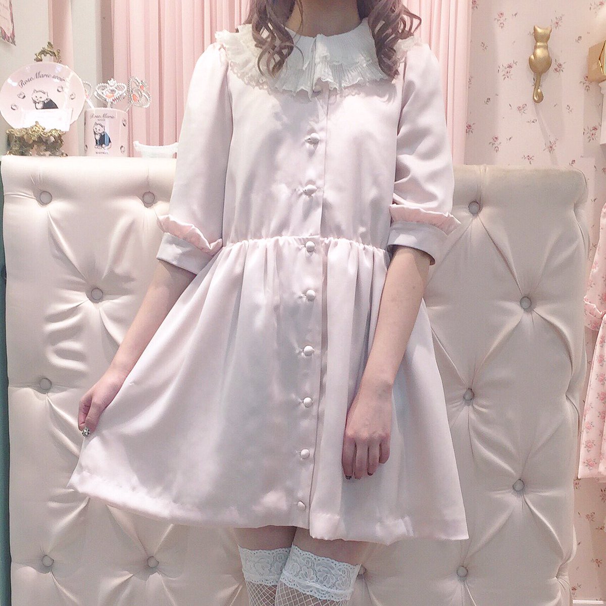 syrup_tokyo's tweet photo. 【ラフォーレ原宿】

close致しました♡
chiffon collarワンピースからお花柄・いちご柄のテキスタイルが登場♡ピンクも再入荷致しました♡ぜひ店頭でご覧くださいませ♡
明日も皆様のご来店お待ちしております♡
#RM #RoseMare #laforet https://t.co/zSseJXC8a8