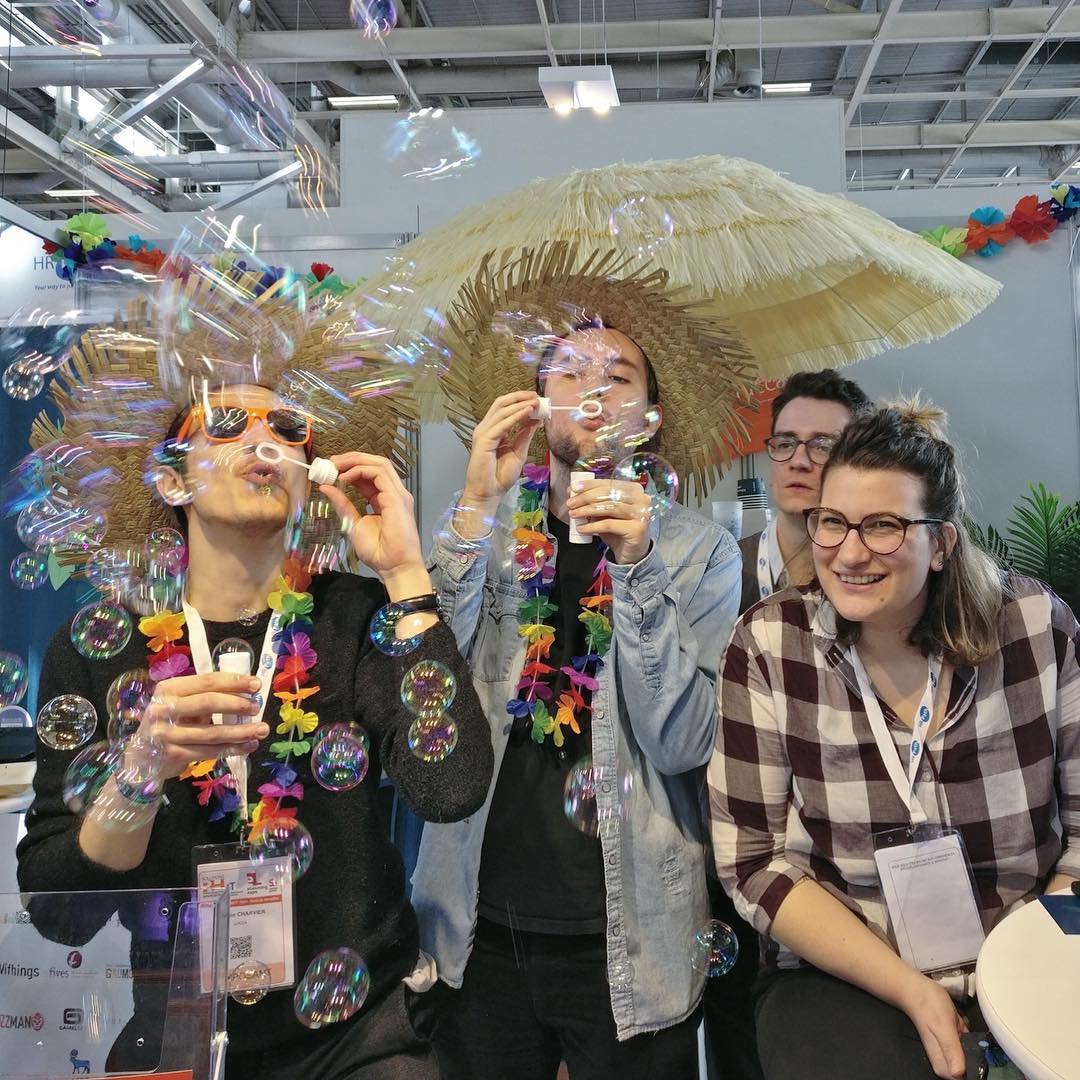 LuccaSoftware's tweet photo. Le magnum, le magnum 🍾 #SRH2017 #SSRH @exclusiverh https://t.co/4BnsJRu0gt