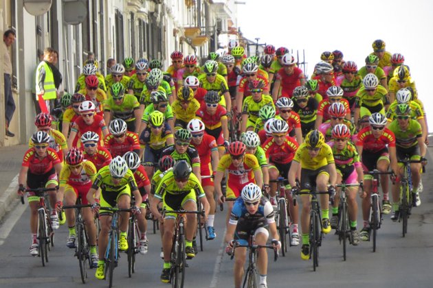 Sabor agridulce para el <a href="/CCCiudadEjido/">C.C. Ciudad El Ejido</a> en su debut en la Copa <a href="/FACiclismo/">Federación Andaluza de Ciclismo</a> #ciclismo deporteselejido.com/ciclismo/23032…