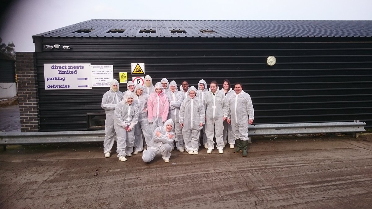 cichefsIan's tweet photo. Students from Colchester Institute at Direct Meats @Directmeats @DingleyDellPork @Passion2Inspire @CI_Principal @CI_CHeFS Thanks Tom &amp; Ryan. https://t.co/o7CY1RUT8M