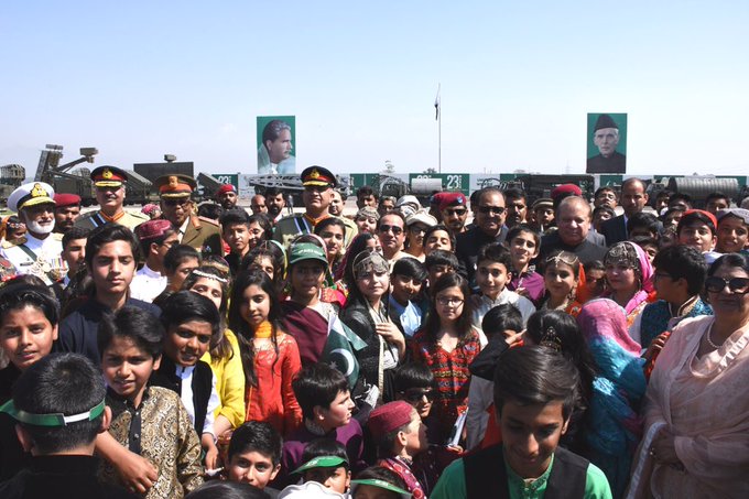 View image on Twitter