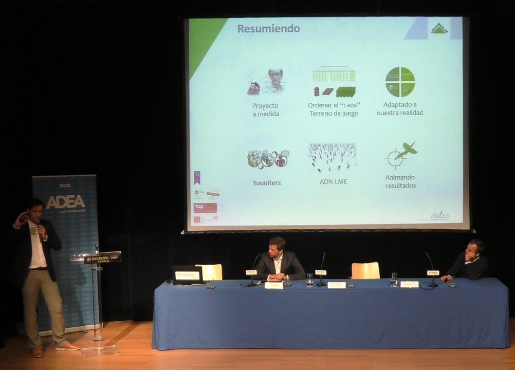 barnalola's tweet photo. ¡No te quedes el conocimiento, comparte!
@LeroyMerlinCorp @cpreyes02 #JornadasADEA @directivosAdea @socialnautas
#RedesSocialesCorporativas https://t.co/QNHIC1C0Ho
