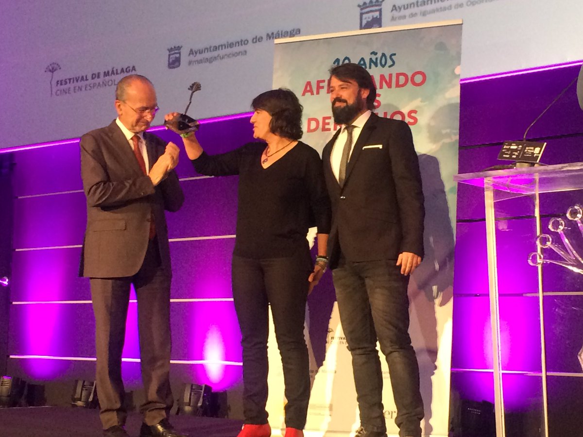 Mjbarrero's tweet photo. Grandes trabajos, grandes historias y grandes mujeres en Afirmando los Derechos de la Mujer del @festivalmalaga @LozanoMabel @Mujerhoy https://t.co/yPZ3NtCJyA