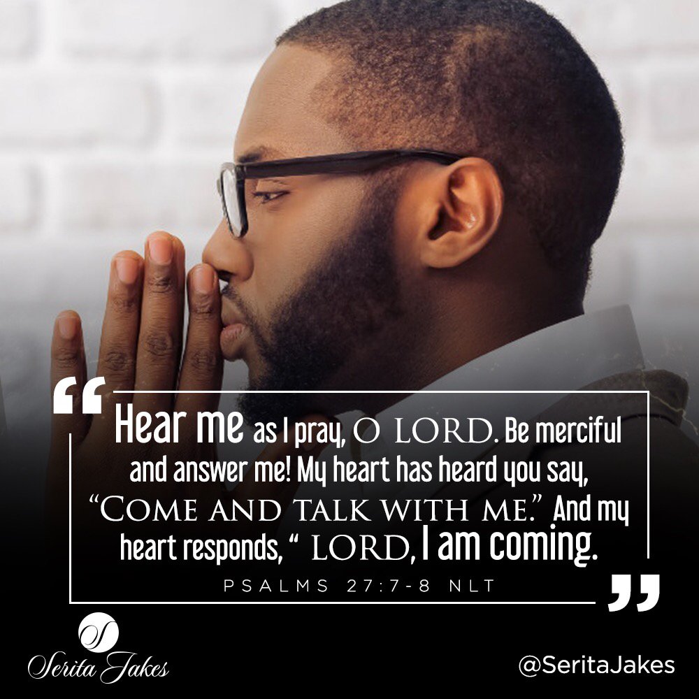 FirstLadyJakes's tweet photo. 😇 Gmorning‼“Hear me as I pray, O LORD. Be merciful and answer me!...”Psalms 27:7-8 NLT
#WhenHeCallsMe #IwillAnswer #DailyDevotion 🙏🏾 https://t.co/vWaYvBZ25s