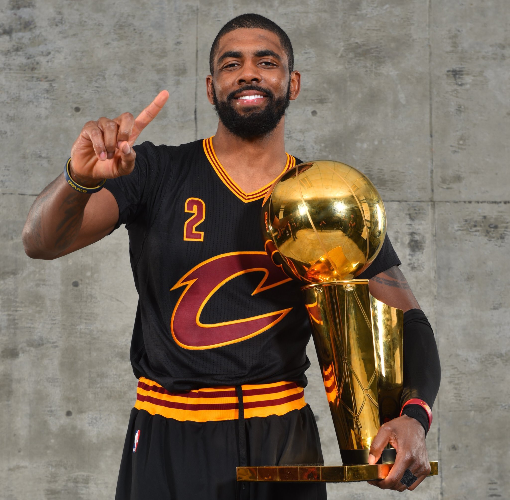 Happy Birthday to the 4-Time NBA All-Star, NBA Rookie of the Year, and 1-Time NBA Champion, Kyrie Irving!  