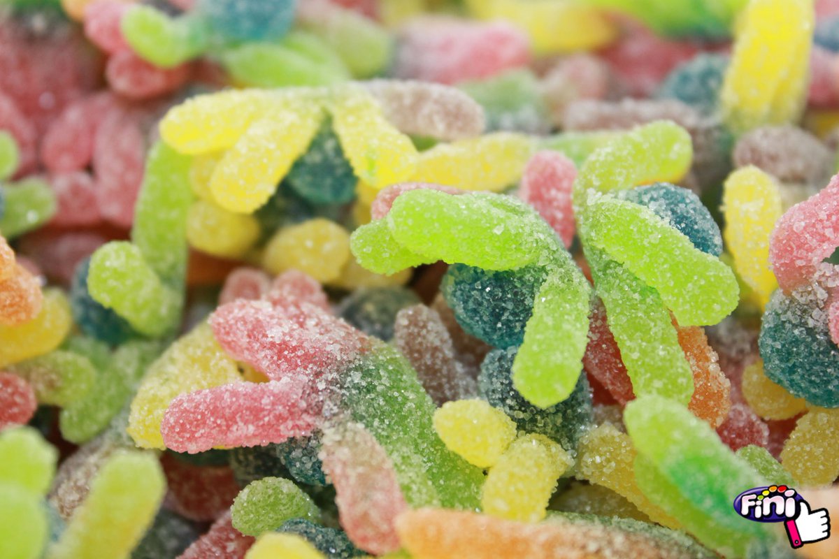 Así, entre tú y nosotros...
¿Con qué bichejo te quedas?
FAV - 🦈
RT - 🕷