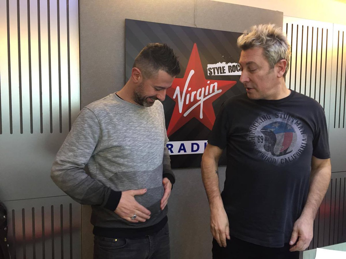 RevolverShow's tweet photo. What's happening there?! Non lo sappiamo ma sappiamo che siamo #onair su @VirginRadioIT fino alle16! @VIRGINRINGO @TokyDJ #Revolver https://t.co/Rb38RWoVVq