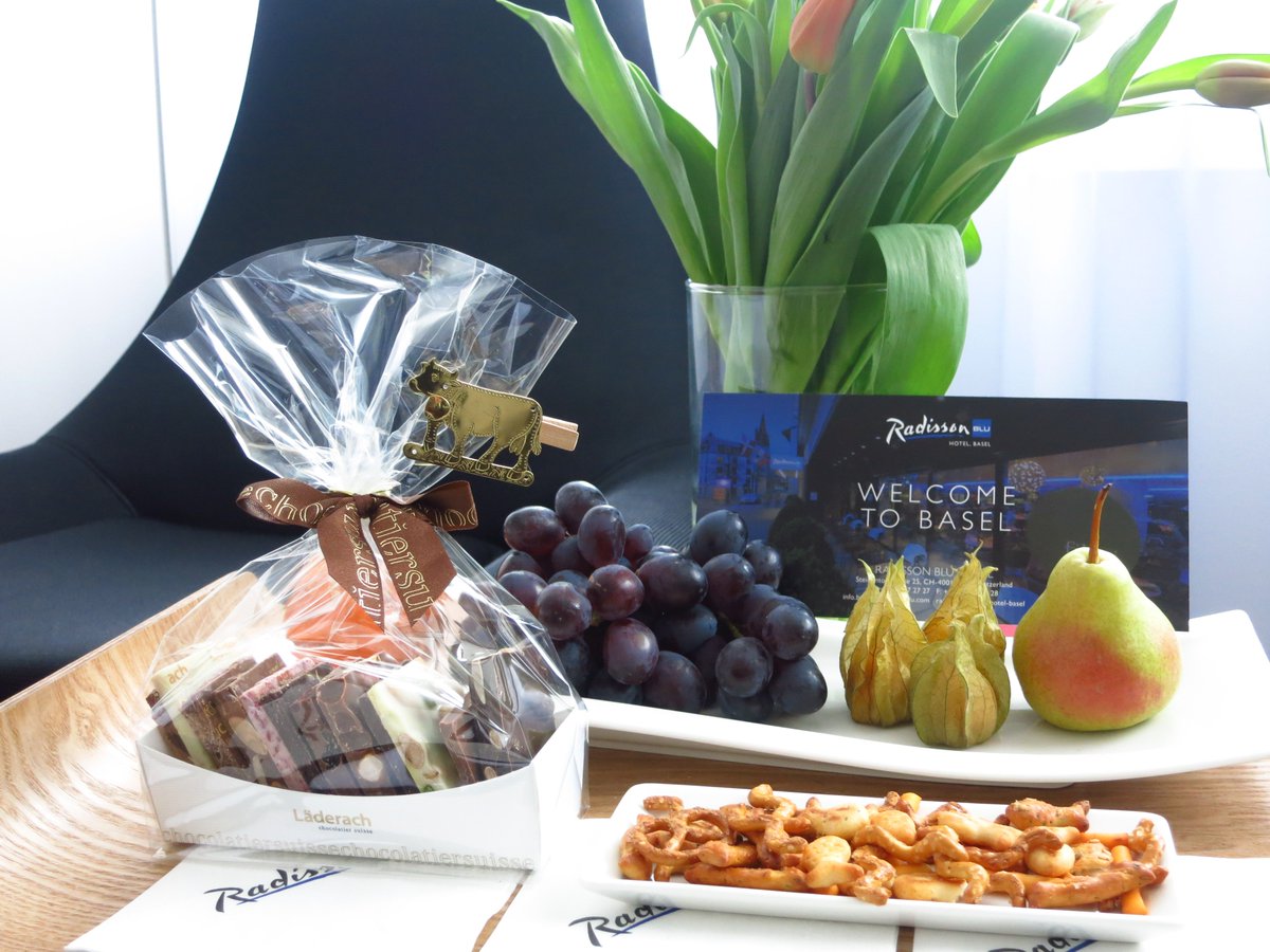 radissonBasel's tweet photo. We're in #Baselworld fever. A warm welcome to all guests! #radissonblu #hotel #basel #switzerland #welcome #lovebasel #lifestyle #luxury https://t.co/IQm8tb3paS