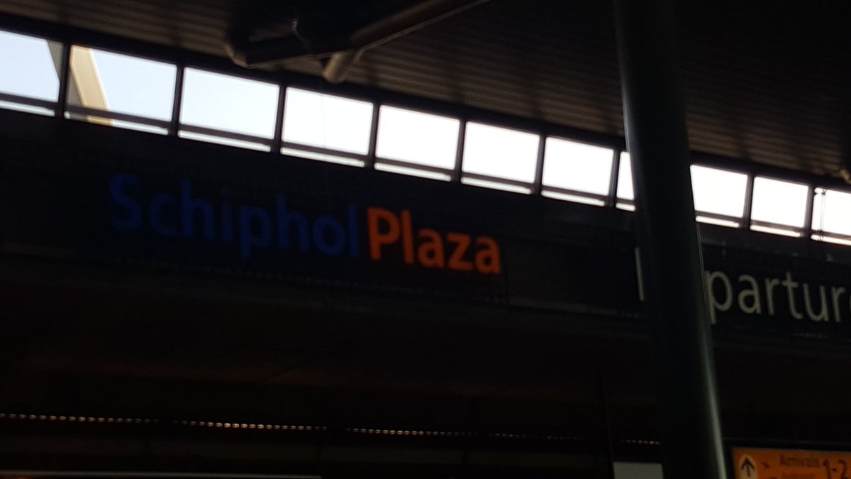 RodJKidd's tweet photo. At Schiphol! #marillionweekend #pz17 @MarillionOnline https://t.co/6HR2k99Zl9