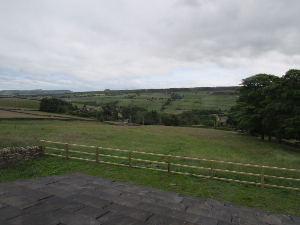 Earnshaw Kay tweet media