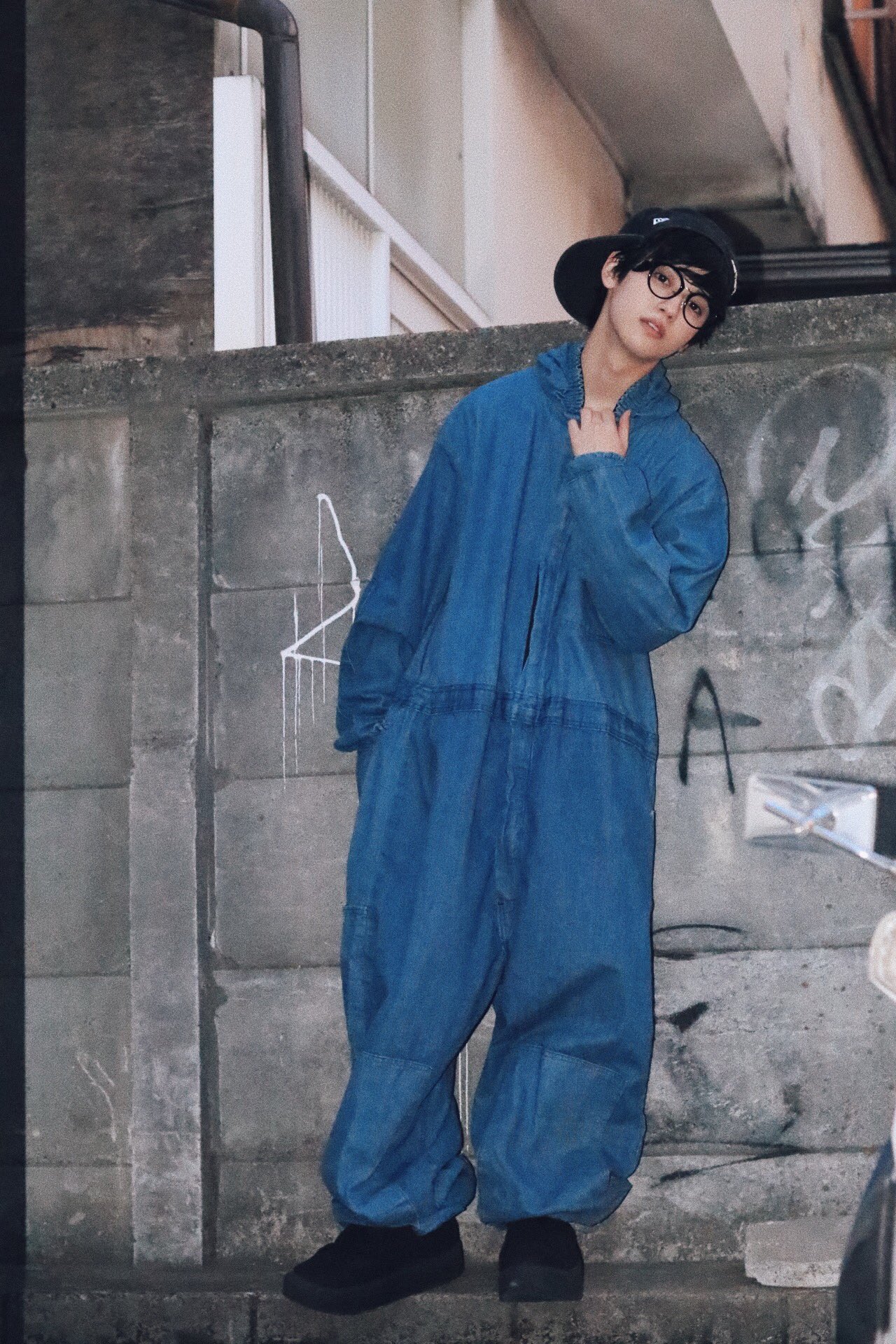 توییتر ゆうたろう チェリ家 در توییتر 私服 Cap Newera Carhartt Allinone Used Shoes Tokyobopper さっきの画像で着てた古着のつなぎ だぼだぼすぎて歩くのがたのしい 被れないけどフードっぽくなってるのもポイント T Co