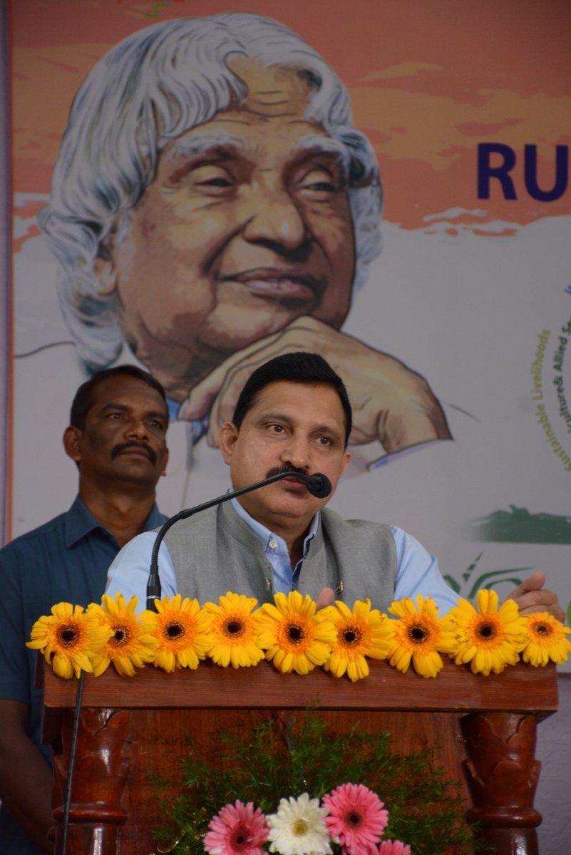 Honourable Minister of State for Science, Technology &amp; Earth Sciences, Mr. YS Chowdary inaugurated the conclave.