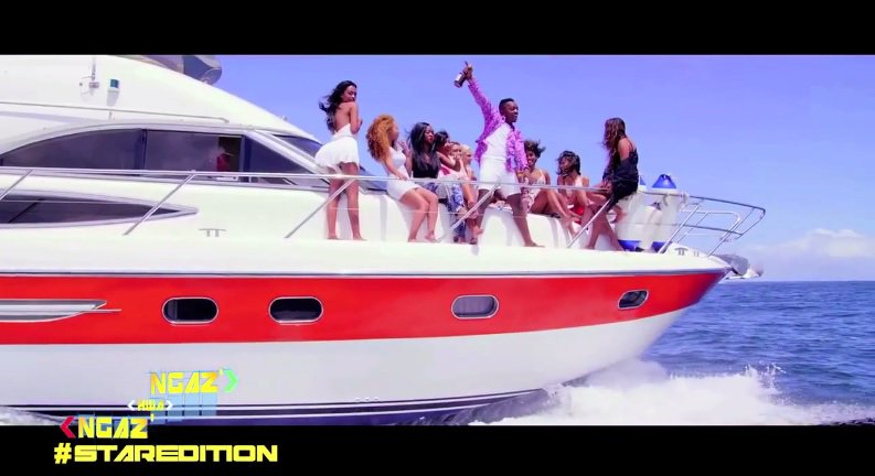 EventsBySlide's tweet photo. @OfficialShetta anafunga show kwa #1 iliyokamatwa na yeye mwenyewe kwa video ya Namjua #NgazKwaNgaz #StarEdition https://t.co/dT0ICGqmBL