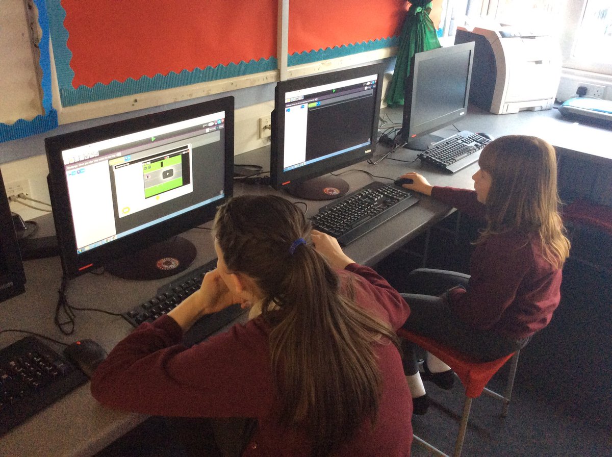 ysgolbroallta's tweet image. #clwbtgch yn defnyddio @purpleMash #2code i ddatblygu sgiliau codio / ict club using purple mash to develop coding skills