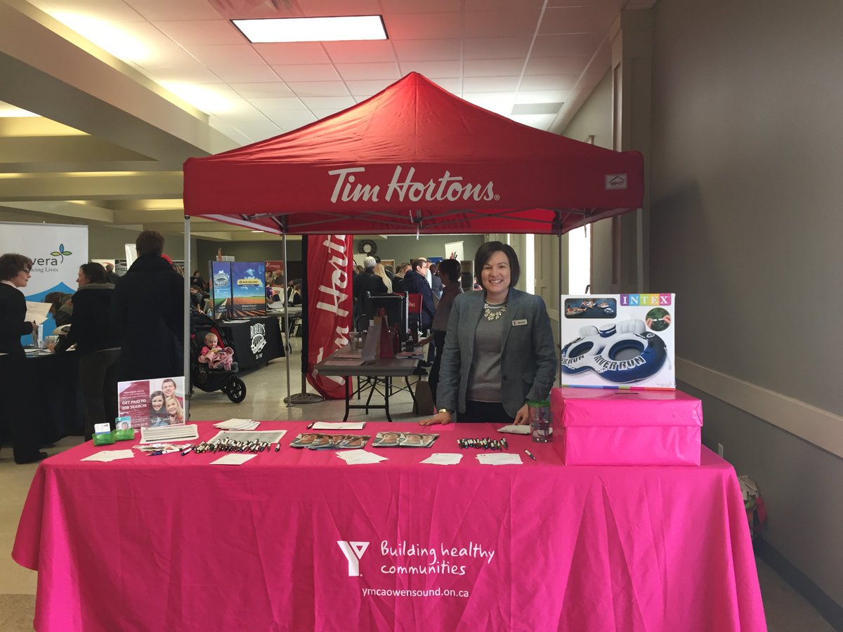YMCAOSGB_CES's tweet photo. Over 70 jobs available with 30 local employers at the West Grey Job Fair. Stop by the Durham Community Centre before 6pm. https://t.co/vjq5evK6K6